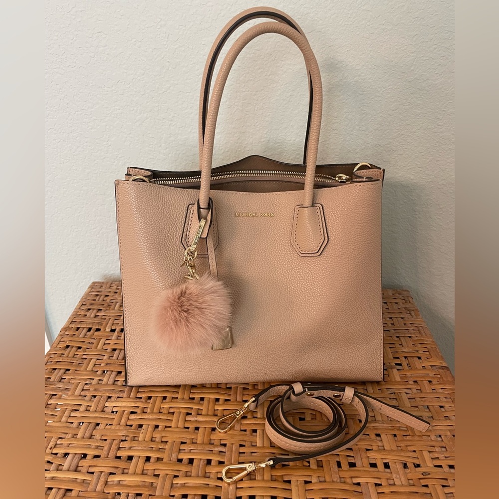 Michael Kors Mercer bag